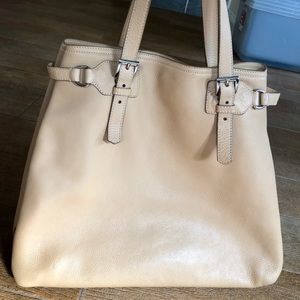 🥂 SOLD 🥂 PRADA Vitello DAINO Tan Leather Shopper